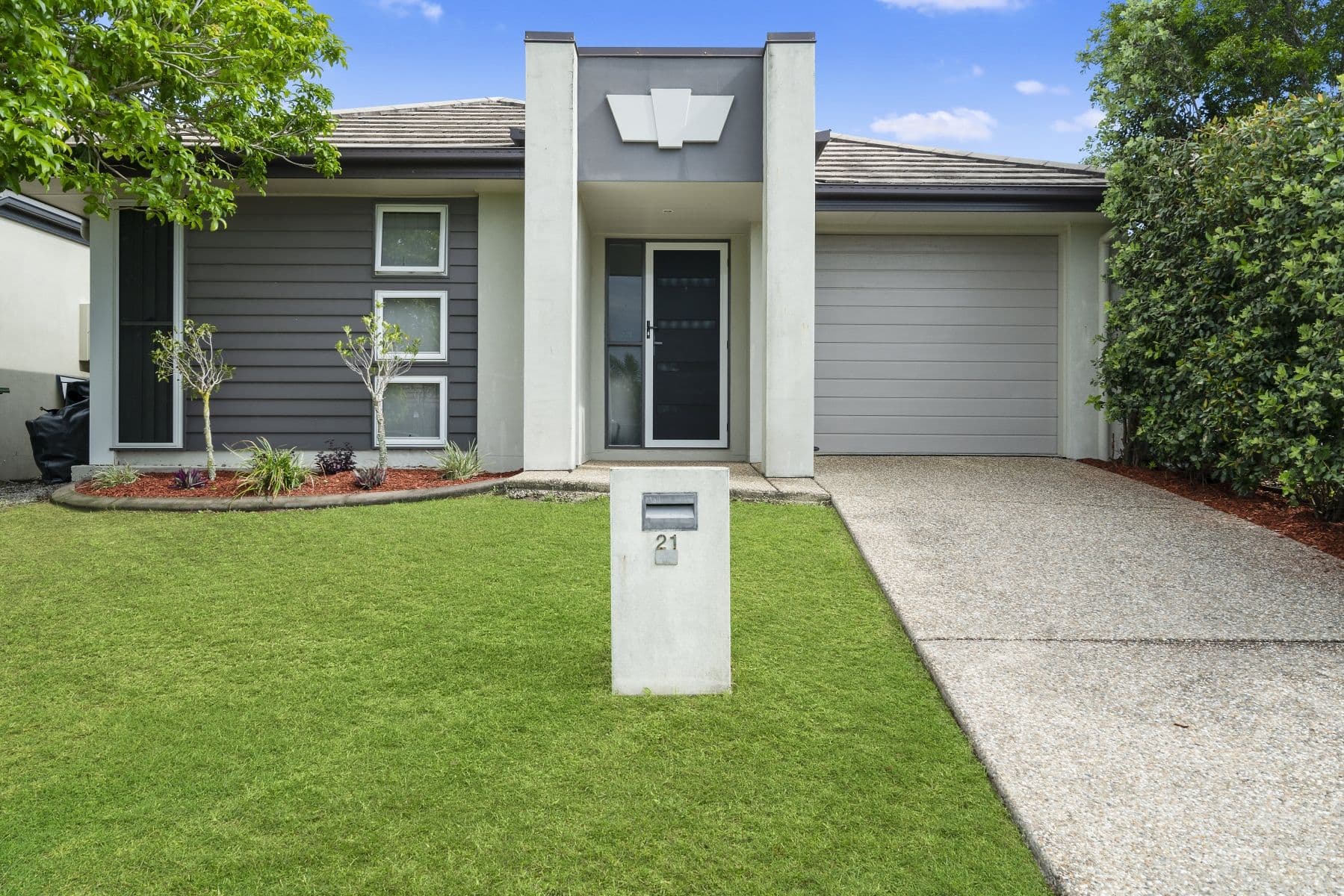 21 Riviera Crescent, North Lakes QLD 4509, North Lakes - Image 1