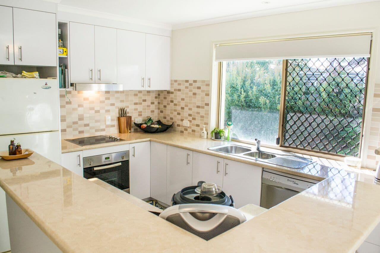 14 Grantham Road, Viewbank, Viewbank - Thumbnail 2