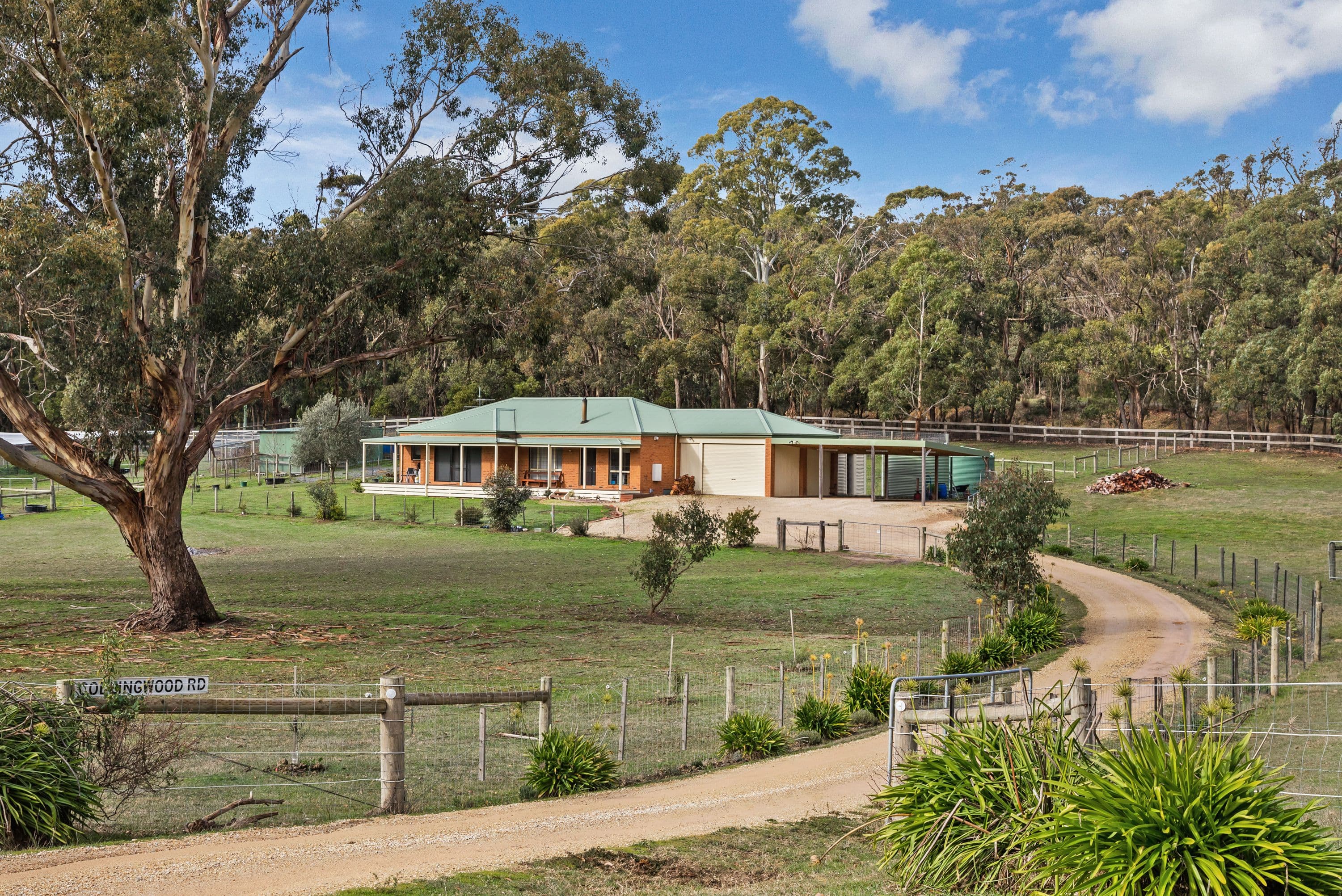 6 Greenwood Grove, Woodend VIC 3442, Woodend - Image 1