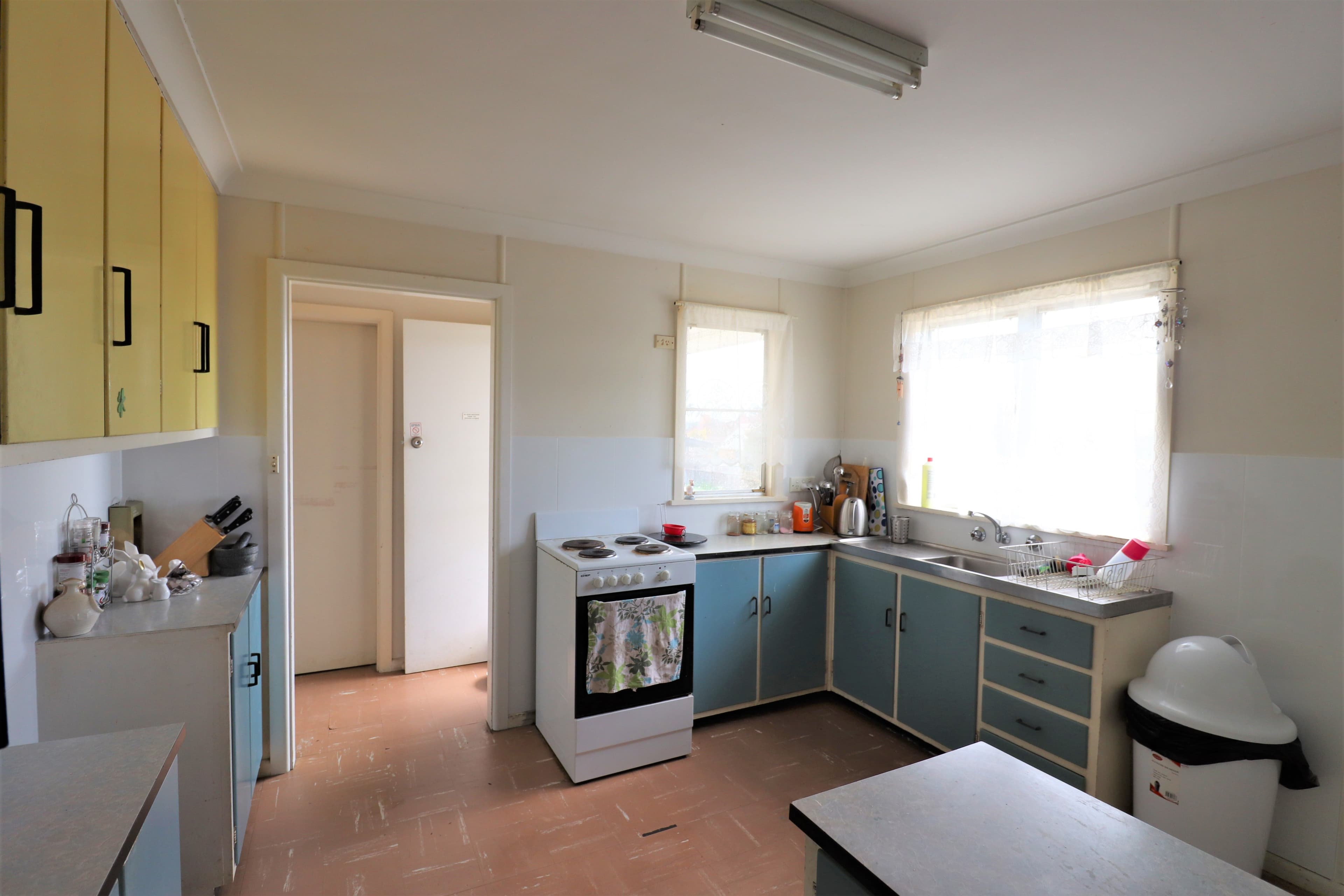 16 Pitt Street, Glen Innes NSW 2370, Glen Innes - Thumbnail 5
