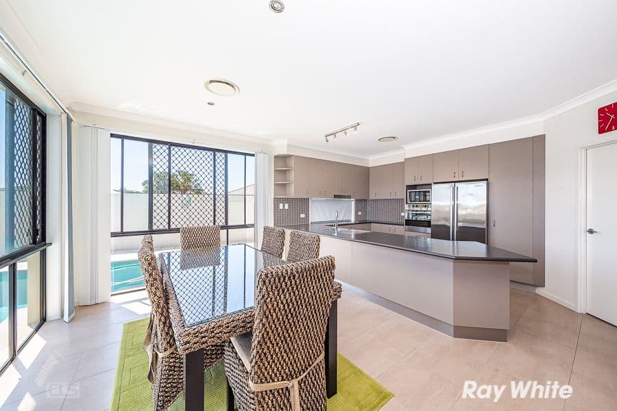 30 Raptor Parade, Banksia Beach QLD 4507, Banksia Beach - Thumbnail 4