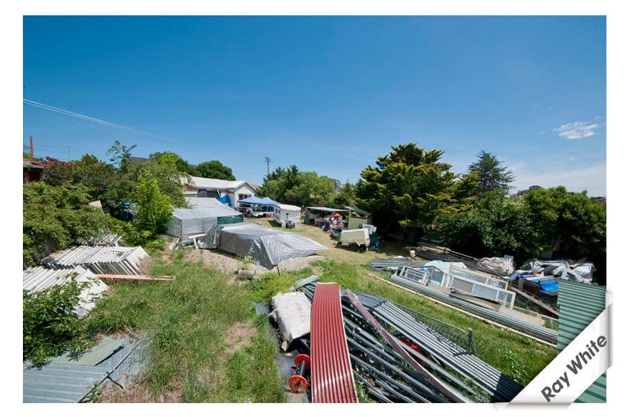 24 Cameron Road, QUEANBEYAN NSW 2620, Queanbeyan - Thumbnail 2