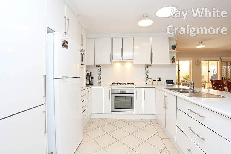 16 Kingate Boulevard, Blakeview SA 5114, Blakeview - Thumbnail 2