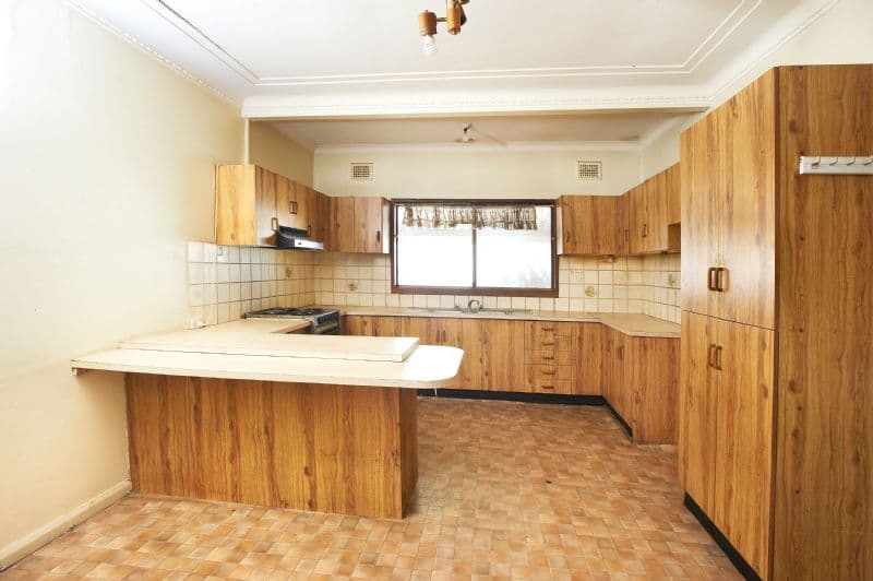 16 Stapleton Street, WENTWORTHVILLE NSW 2145, Wentworthville - Thumbnail 3