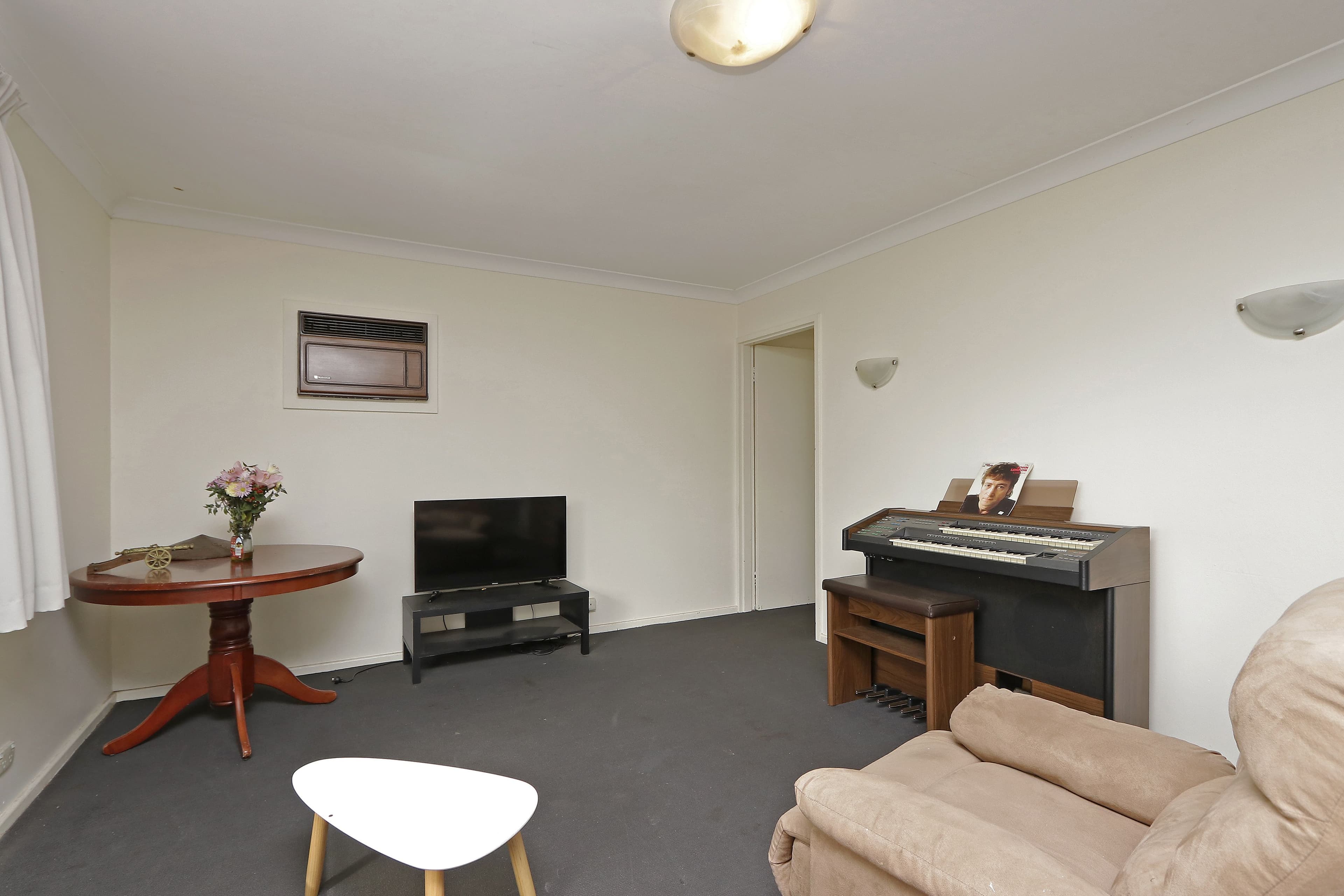 1 Newman Place, Kenwick WA 6107, Kenwick - Thumbnail 4