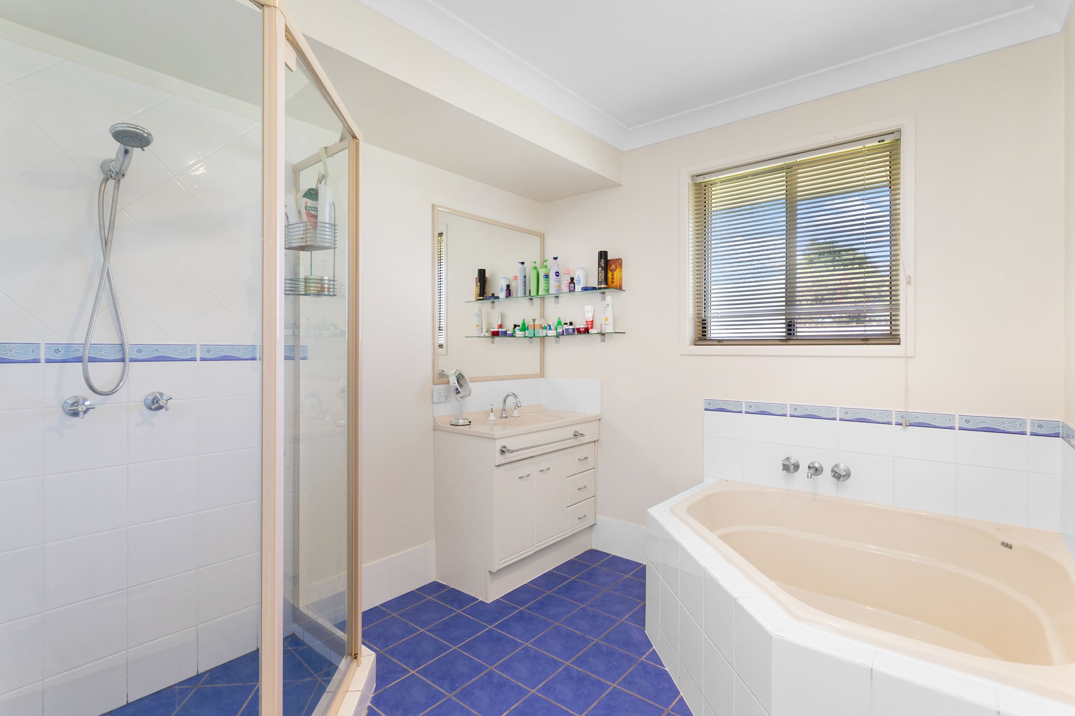 24 Commander Street, Deception Bay QLD 4508, Deception Bay - Thumbnail 8