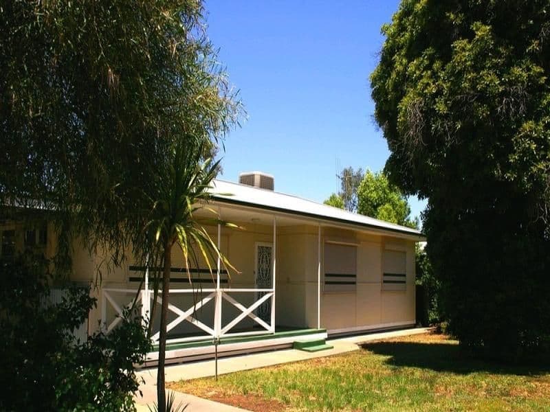 25 Wattle Street, Renmark SA 5341, Renmark - Image 1