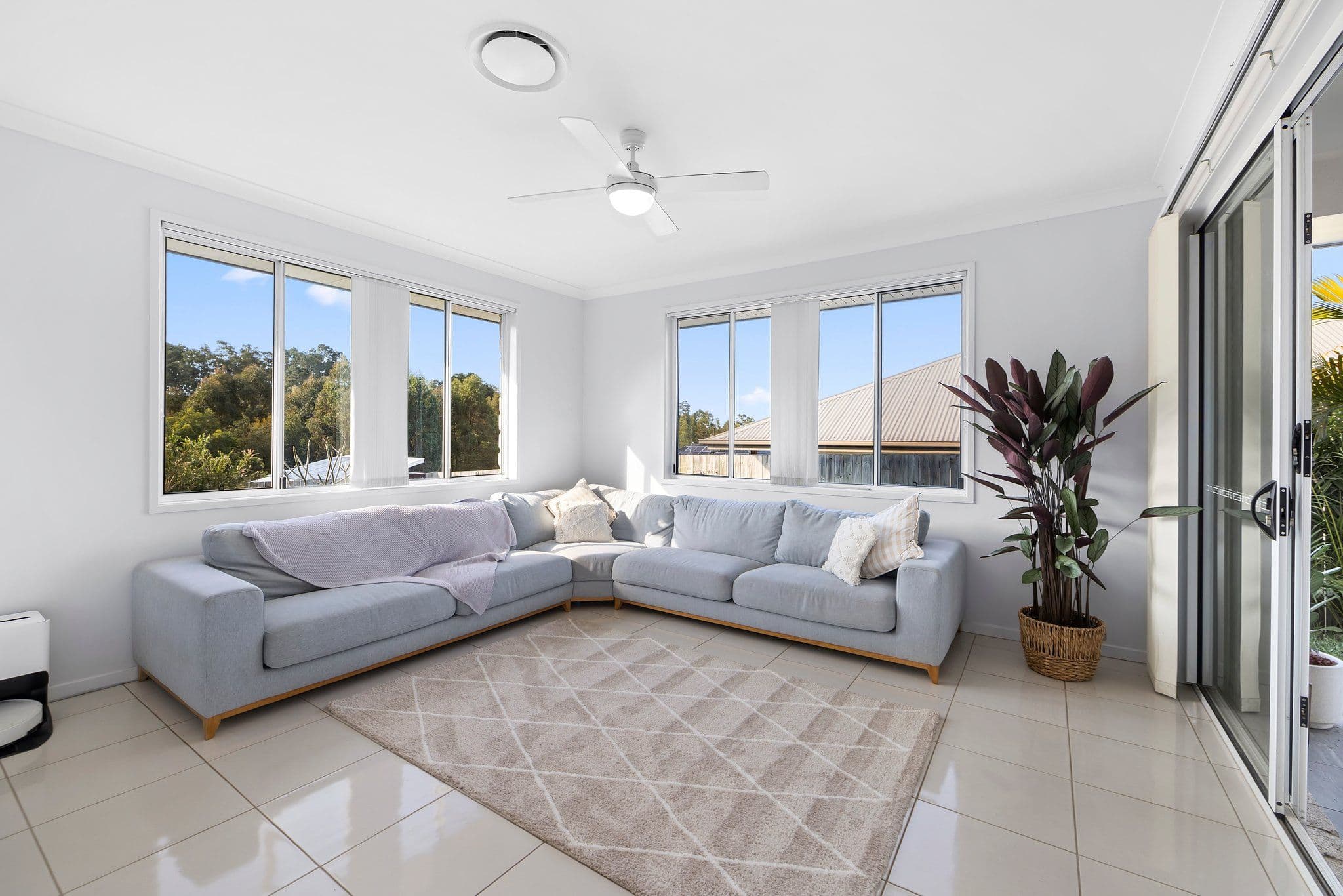 141 Cedar Creek Road, Upper Kedron QLD 4055, Upper Kedron - Thumbnail 4