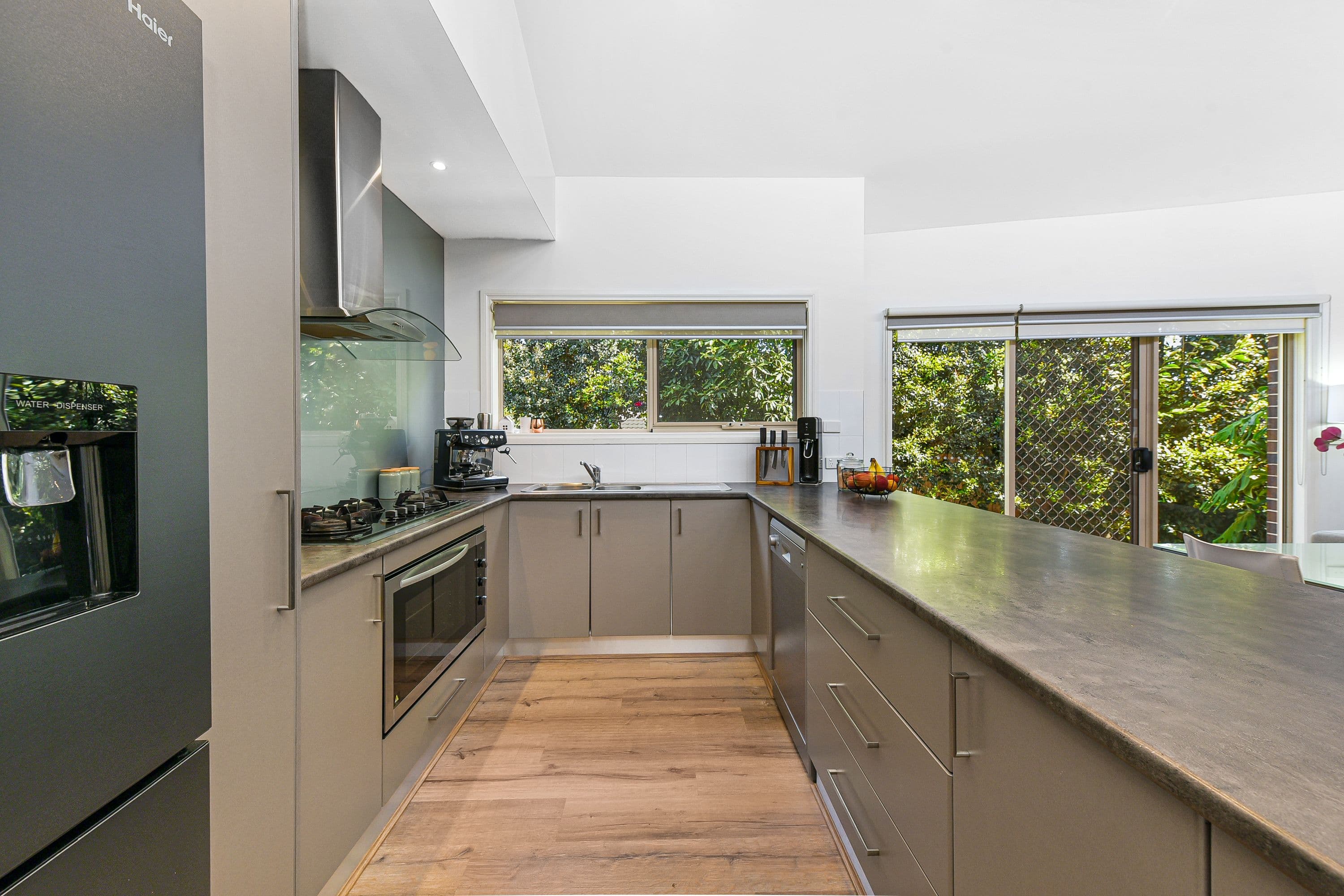43A Robert Molyneux Avenue, Endeavour Hills VIC 3802, Endeavour Hills - Thumbnail 5
