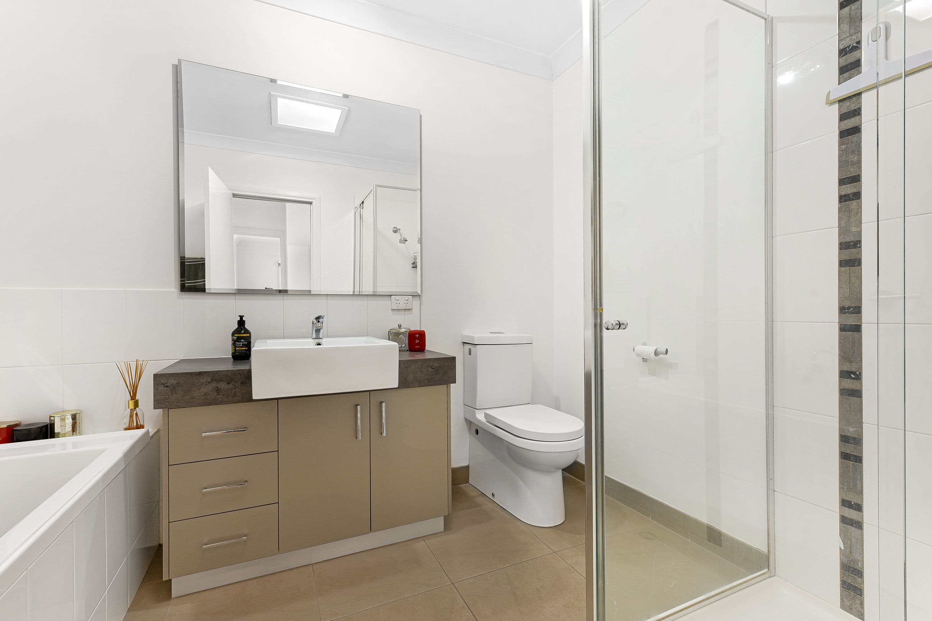 43A Robert Molyneux Avenue, Endeavour Hills VIC 3802, Endeavour Hills - Thumbnail 8