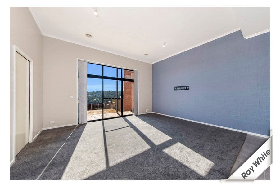 32 Doeberl Place, Karabar NSW 2620, Karabar - Thumbnail 4