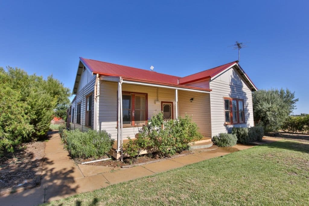 476 Coorong Avenue, Red Cliffs VIC 3496, Red Cliffs - Thumbnail 2