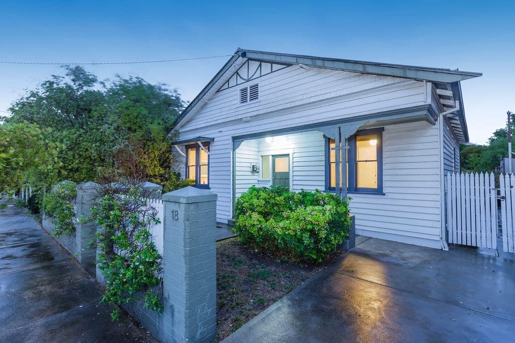 18 Crofton Street, Geelong West VIC 3218, Geelong West - Thumbnail 6