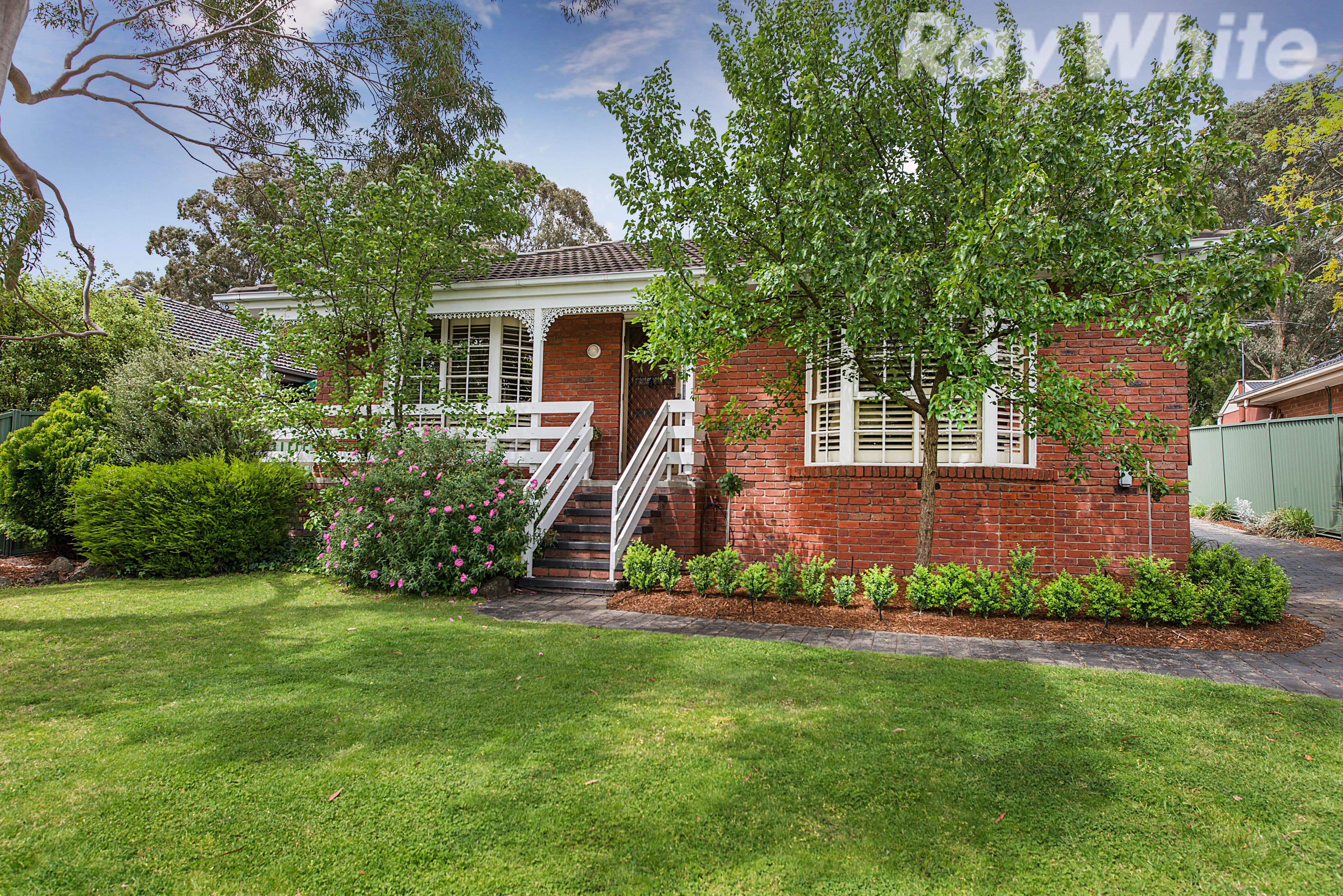 14 Lojosa Court, Ferntree Gully VIC 3156, Ferntree Gully - Thumbnail 2