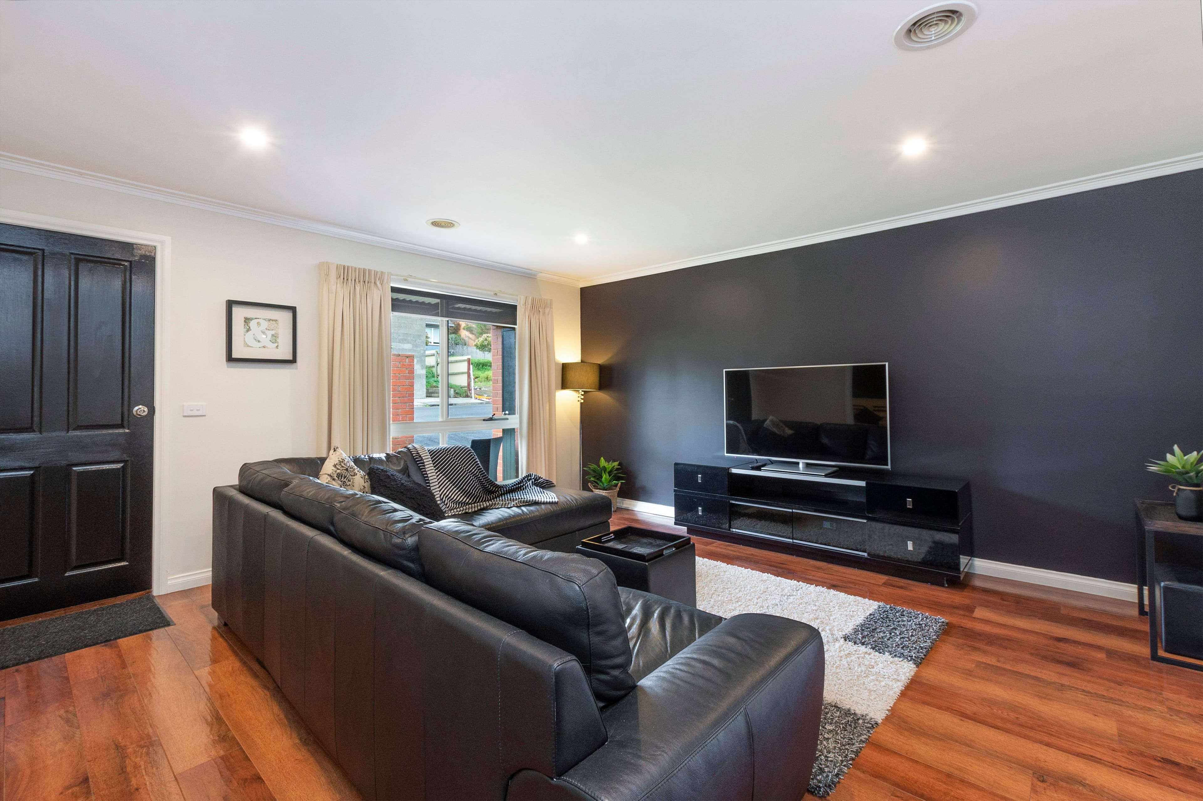 11 Denneys Street, Warrnambool VIC 3280, Warrnambool - Thumbnail 2