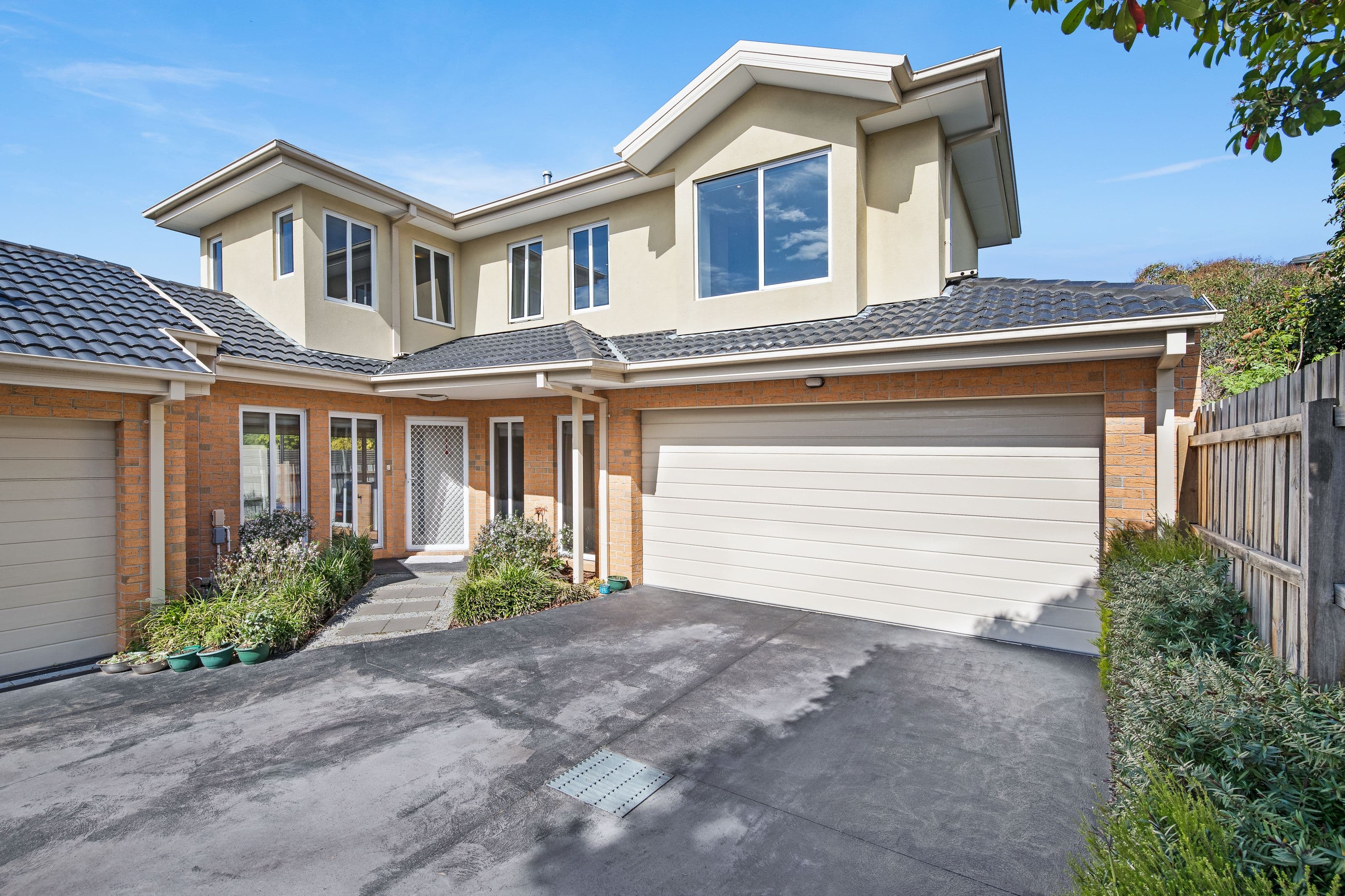 14 Savige Avenue, Mount Waverley VIC 3149, Mount Waverley - Image 1