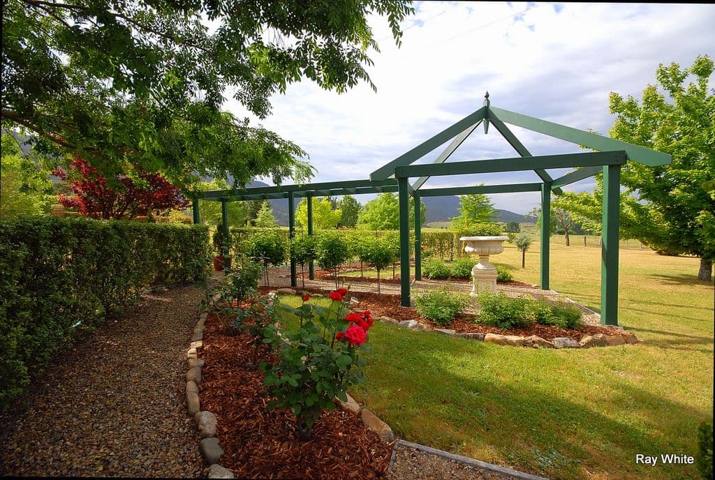 33 Hospital Hill Road, Braidwood NSW 2622, Braidwood - Thumbnail 8