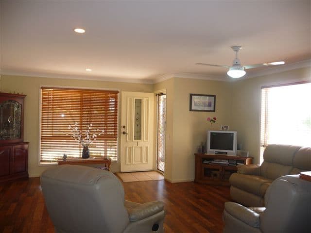 Unit 1, 519 Hume Street, KEARNEYS SPRING QLD 4350, Kearneys Spring - Thumbnail 2