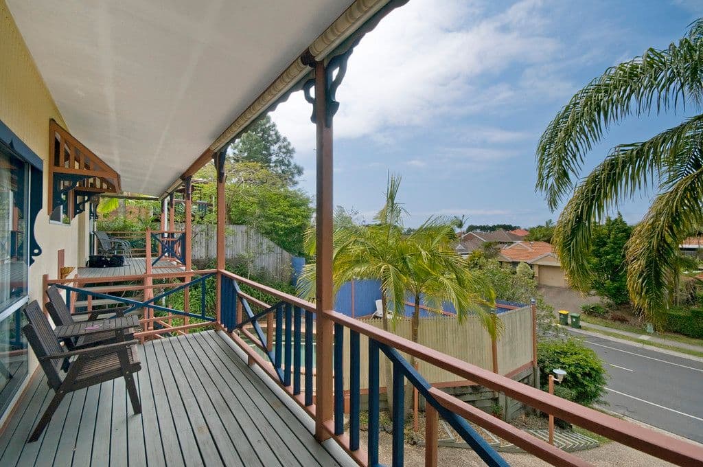 46 Murtha Drive, ELANORA QLD 4221, Elanora - Thumbnail 4