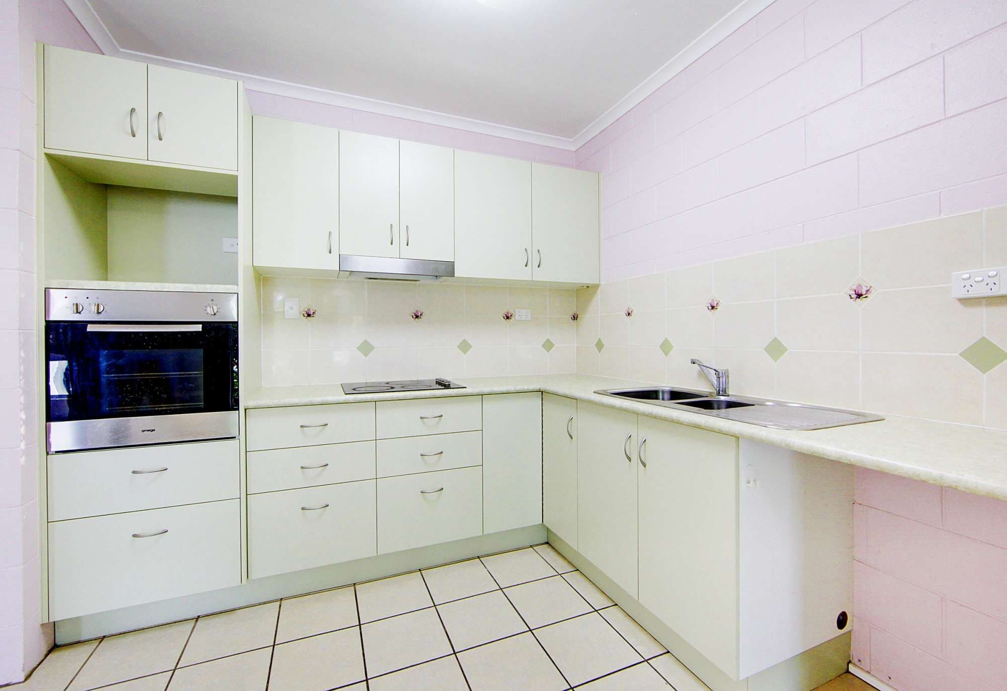 135 Eyre Street, NORTH WARD QLD 4810, North Ward - Thumbnail 4
