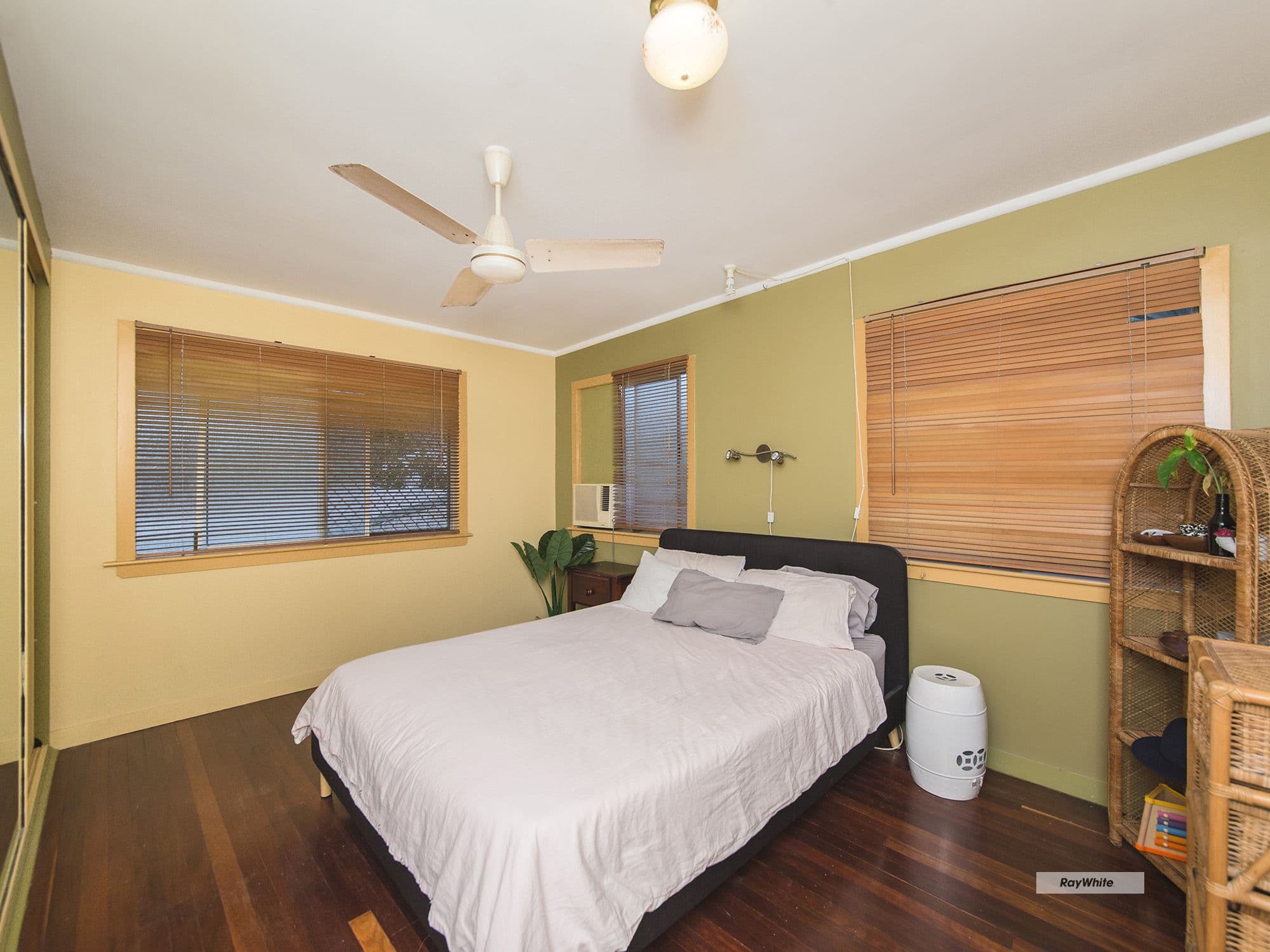 358 Duthie Avenue, Frenchville QLD 4701, Frenchville - Thumbnail 5