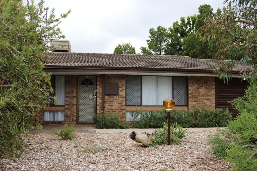 8 Minilya Court, Gosnells WA 6110, Gosnells - Image 1