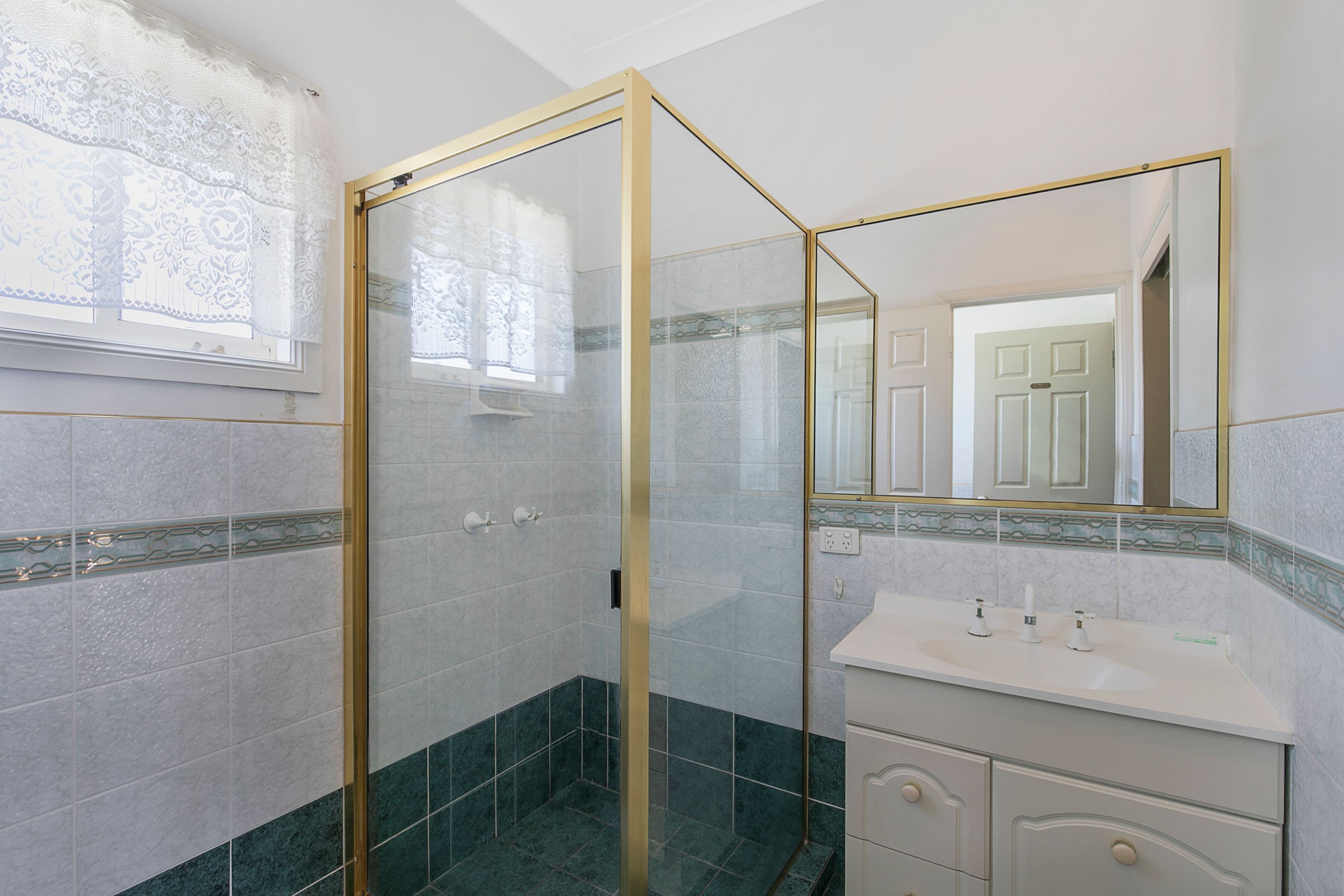 3 Montrose Parade, Wynnum West QLD 4178, Wynnum West - Thumbnail 7