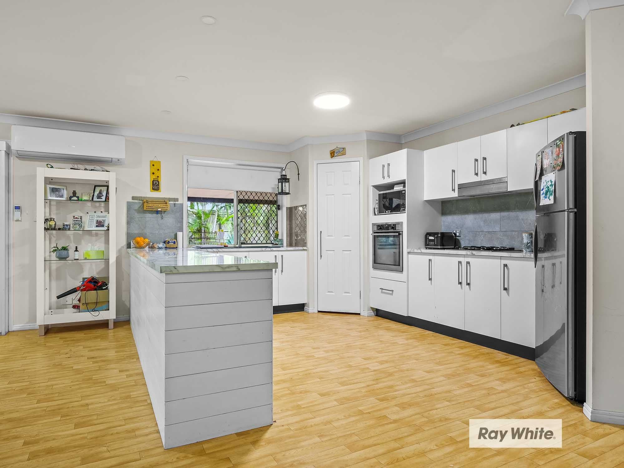 4 Winnecke Close, Forest Lake QLD 4078, Forest Lake - Thumbnail 7