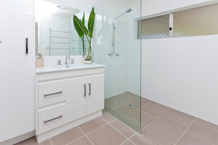 19 Greycliffe Street, MOUNT GRAVATT EAST QLD 4122, Mount Gravatt East - Thumbnail 8