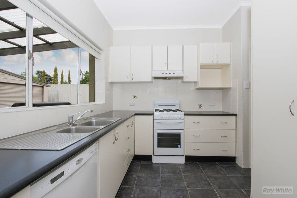 67 Combermere Street, Goulburn - Thumbnail 2