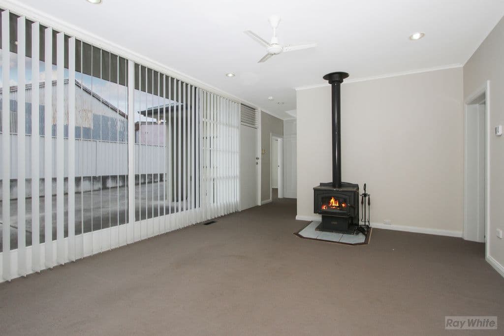 67 Combermere Street, Goulburn - Thumbnail 4