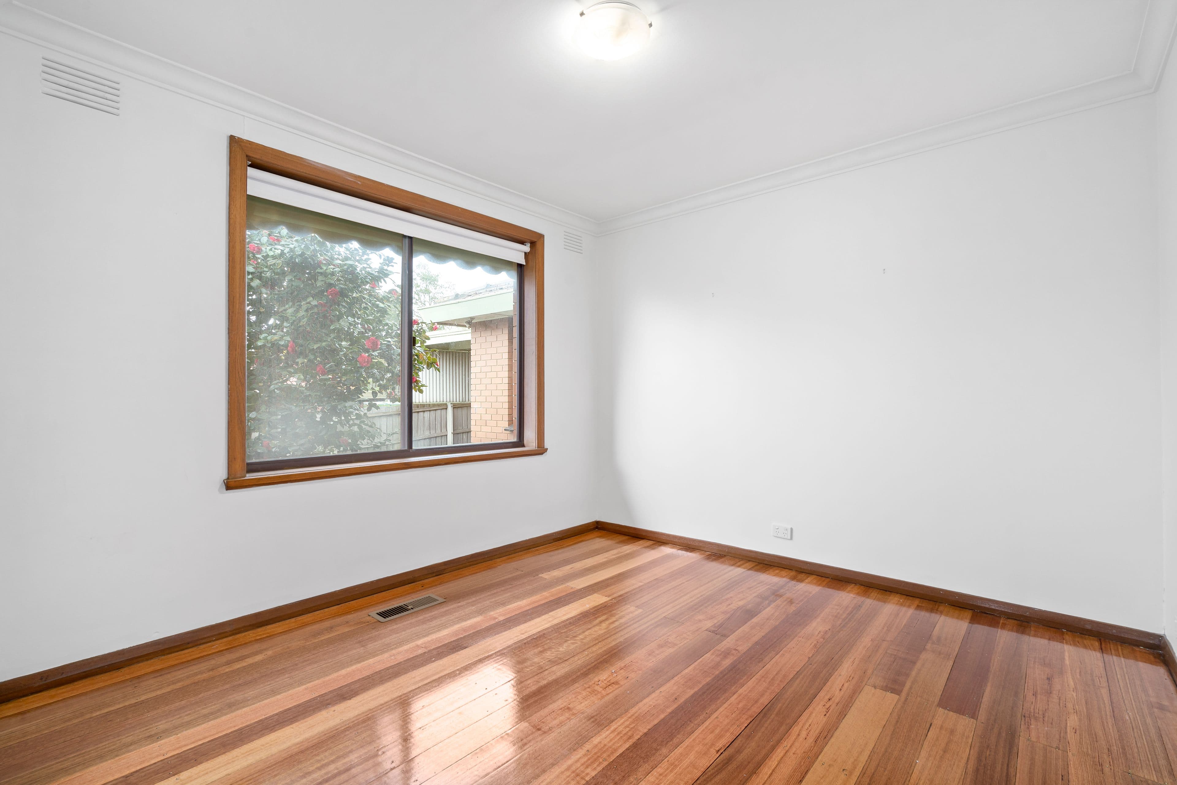 16 Vineyard Road, Sunbury VIC 3429, Sunbury - Thumbnail 7