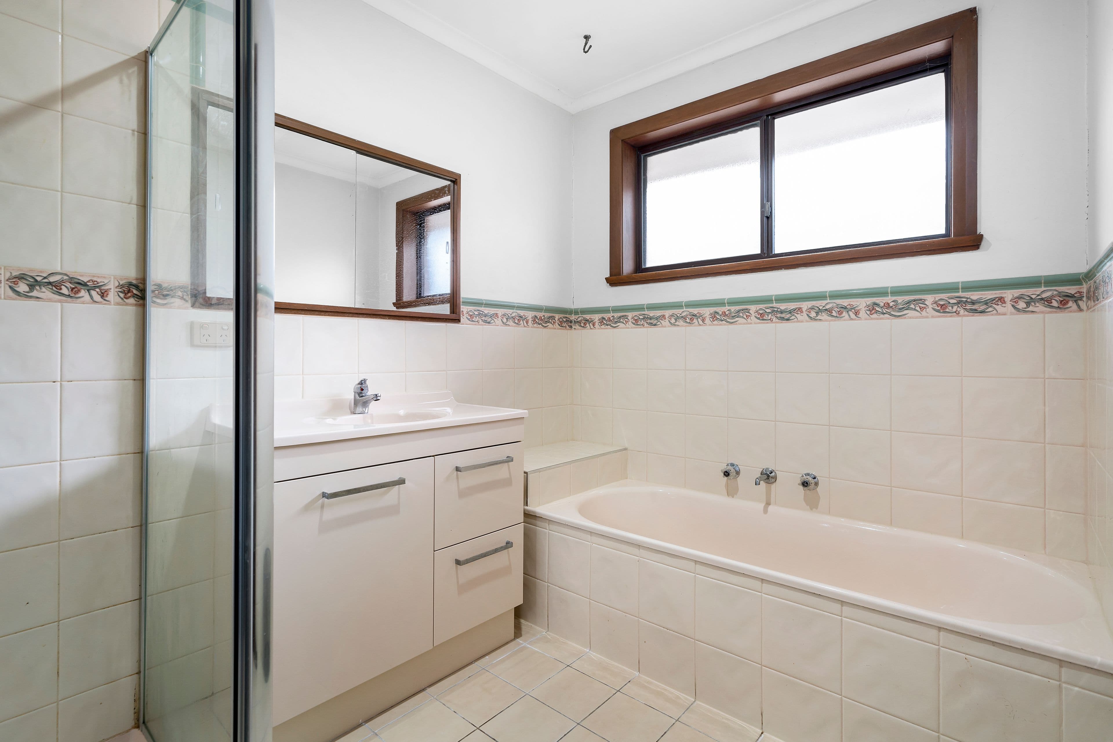 16 Vineyard Road, Sunbury VIC 3429, Sunbury - Thumbnail 8