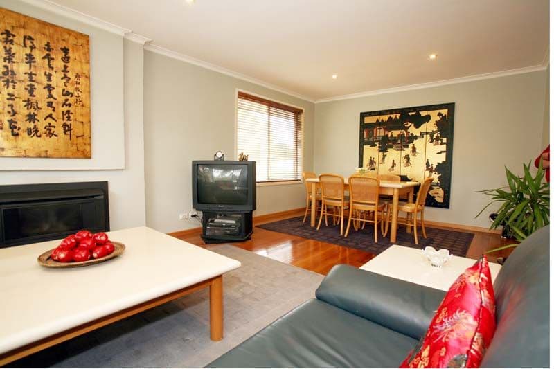 39  Clivejay Street, GLEN WAVERLEY VIC 3150, Glen Waverley - Thumbnail 2