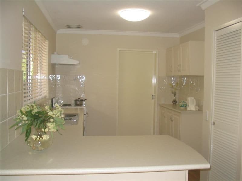 8 Petunia Street, KALAMUNDA WA 6076, Kalamunda - Thumbnail 3