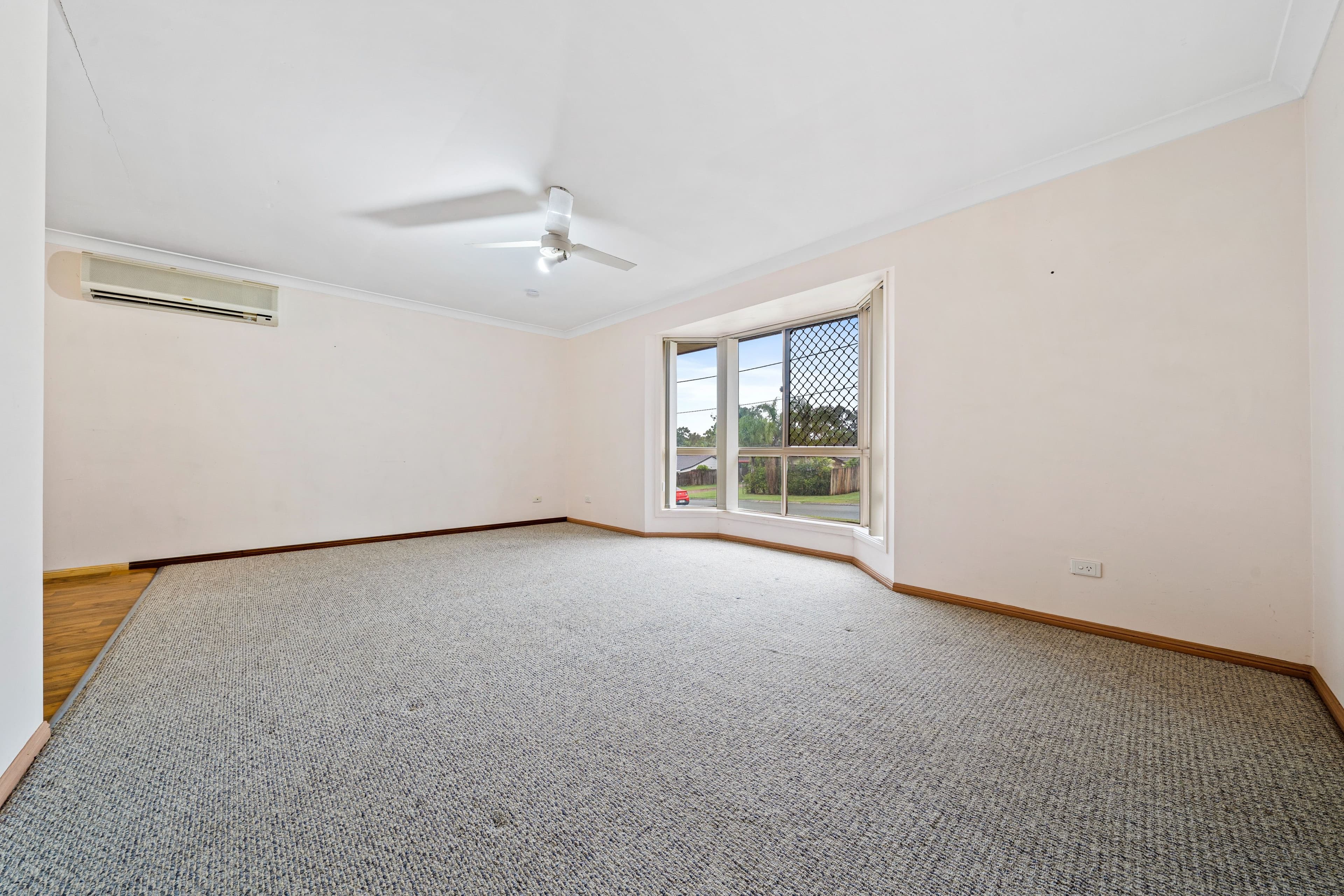 9 Beaufortia Court, Regents Park QLD 4118, Regents Park - Thumbnail 3