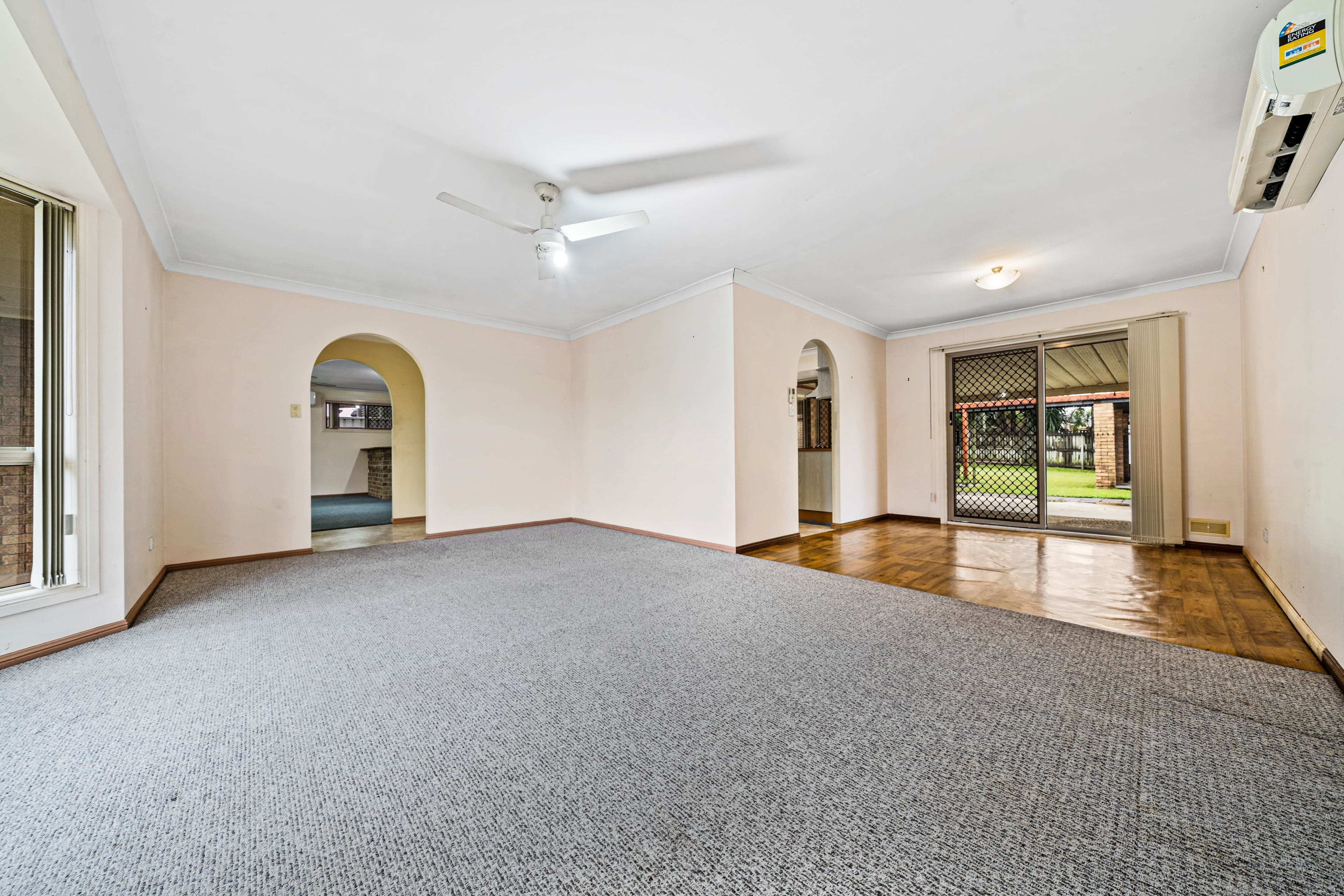 9 Beaufortia Court, Regents Park QLD 4118, Regents Park - Thumbnail 4