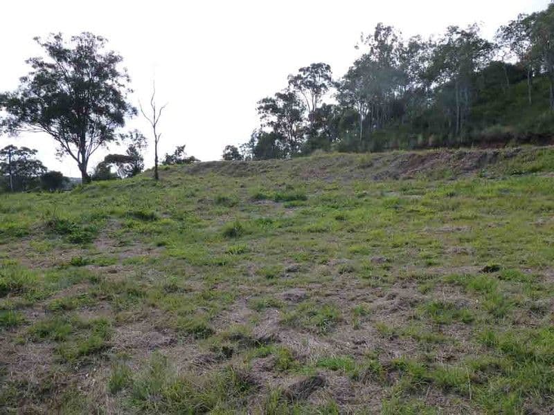 9 Skyline Drive, GLENVALE QLD 4350, Glenvale - Thumbnail 2