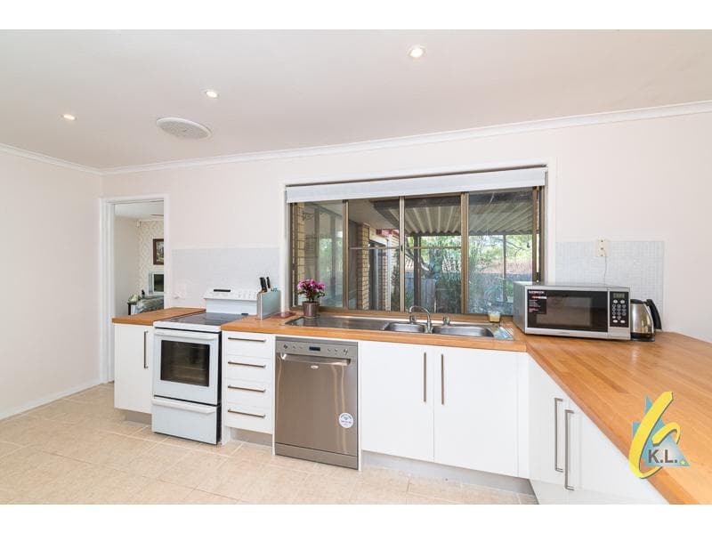 5 Carawah Court,  Karana Downs, Karana Downs - Thumbnail 3