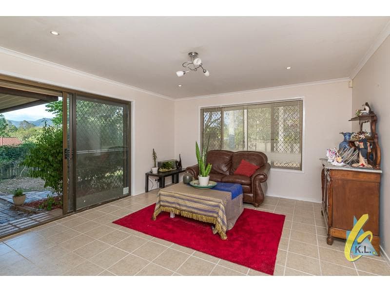 5 Carawah Court,  Karana Downs, Karana Downs - Thumbnail 6
