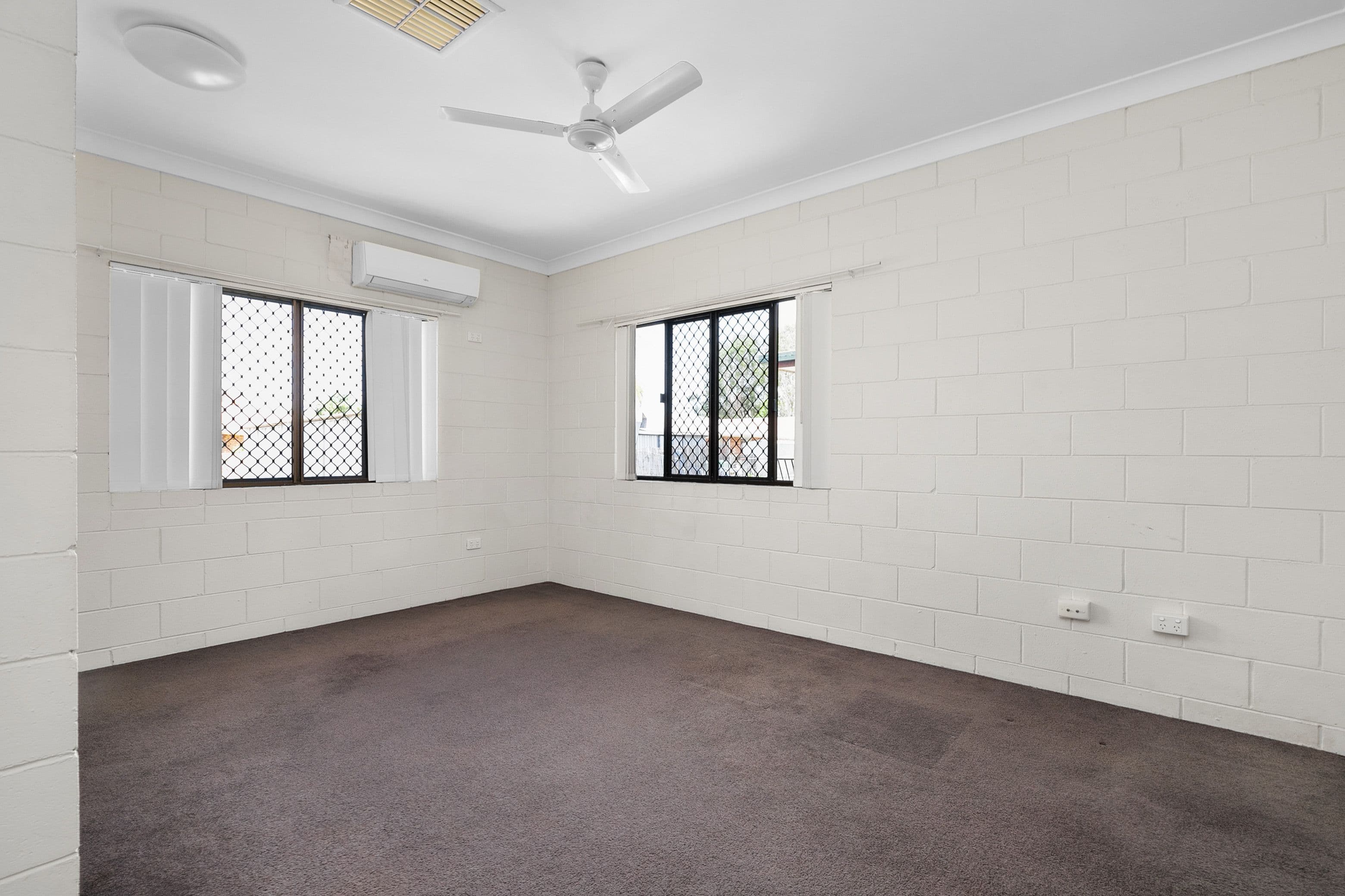 44 Colleen Avenue, Emerald QLD 4720, Emerald - Thumbnail 8