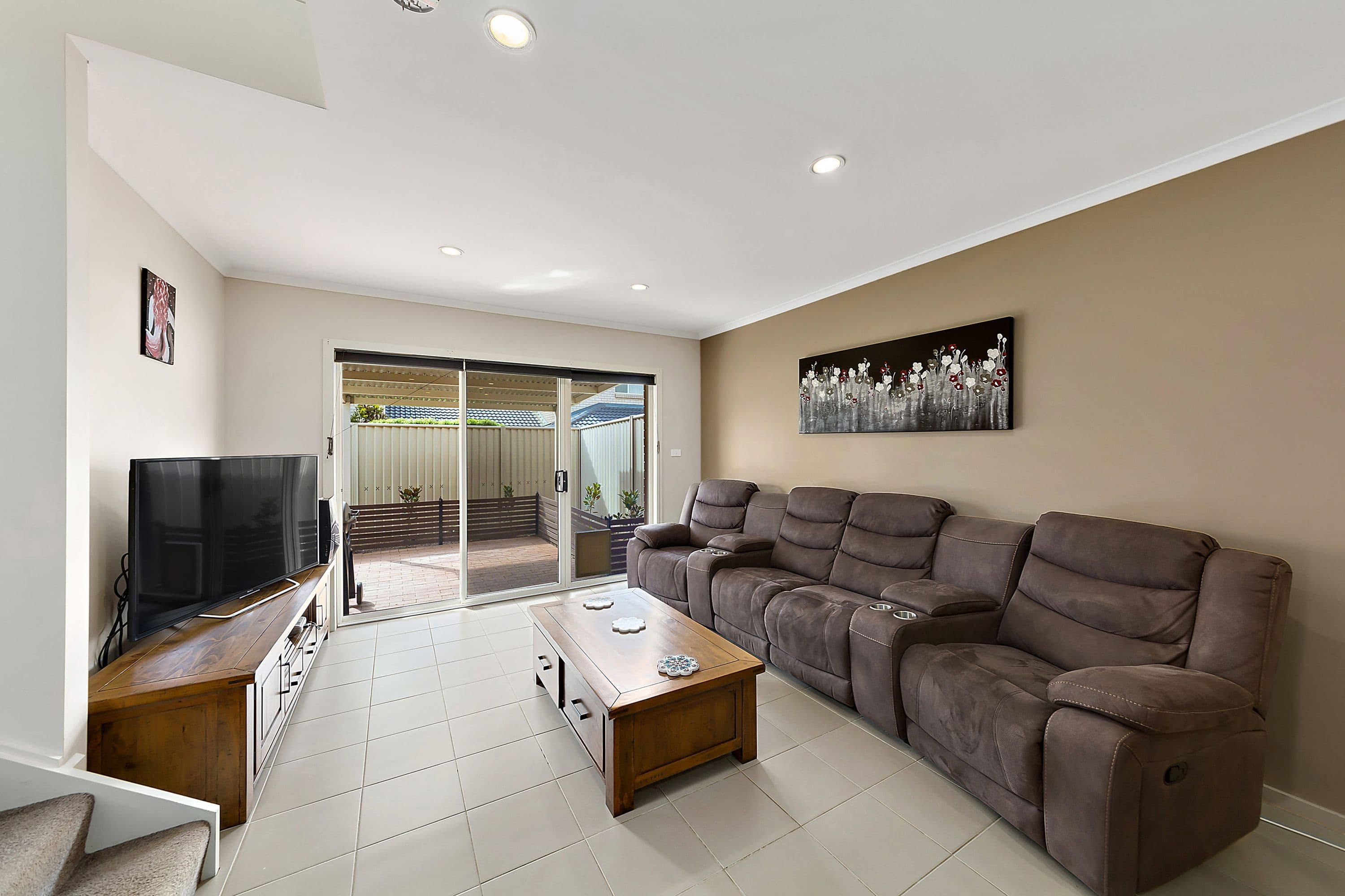 22 Broughton Place, Queanbeyan NSW 2620, Queanbeyan - Thumbnail 7