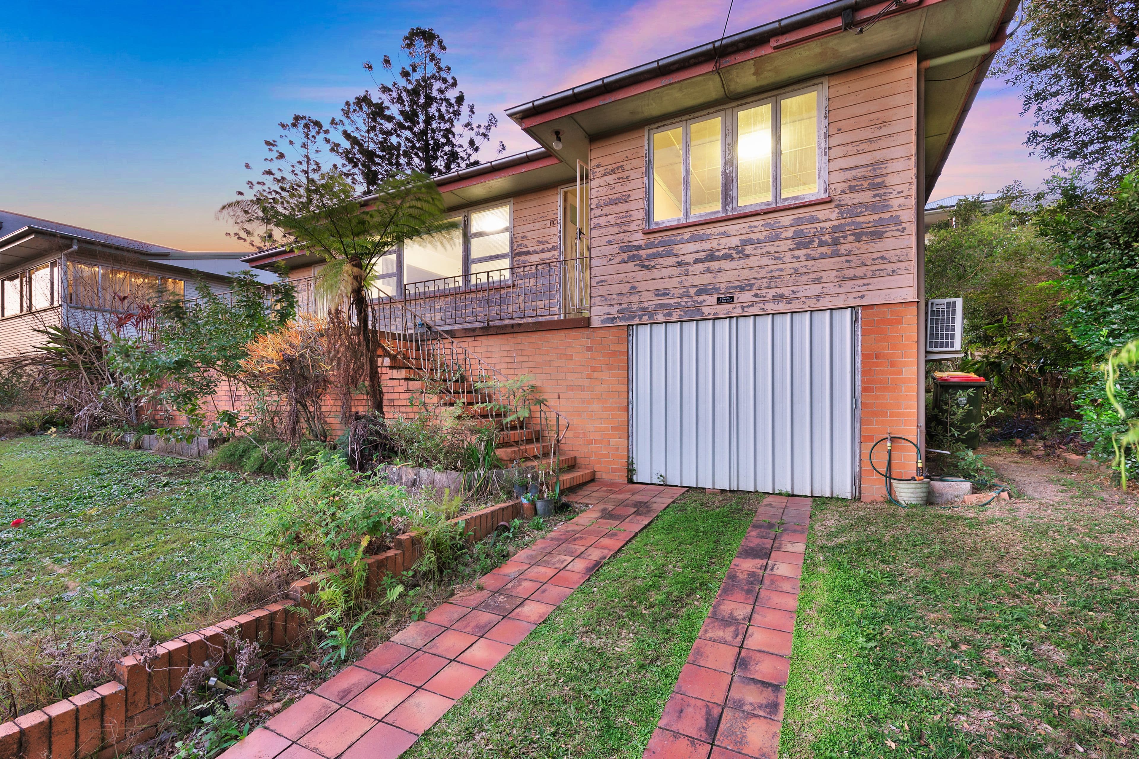 17 Yates Avenue, Ashgrove QLD 4060, Ashgrove - Thumbnail 2