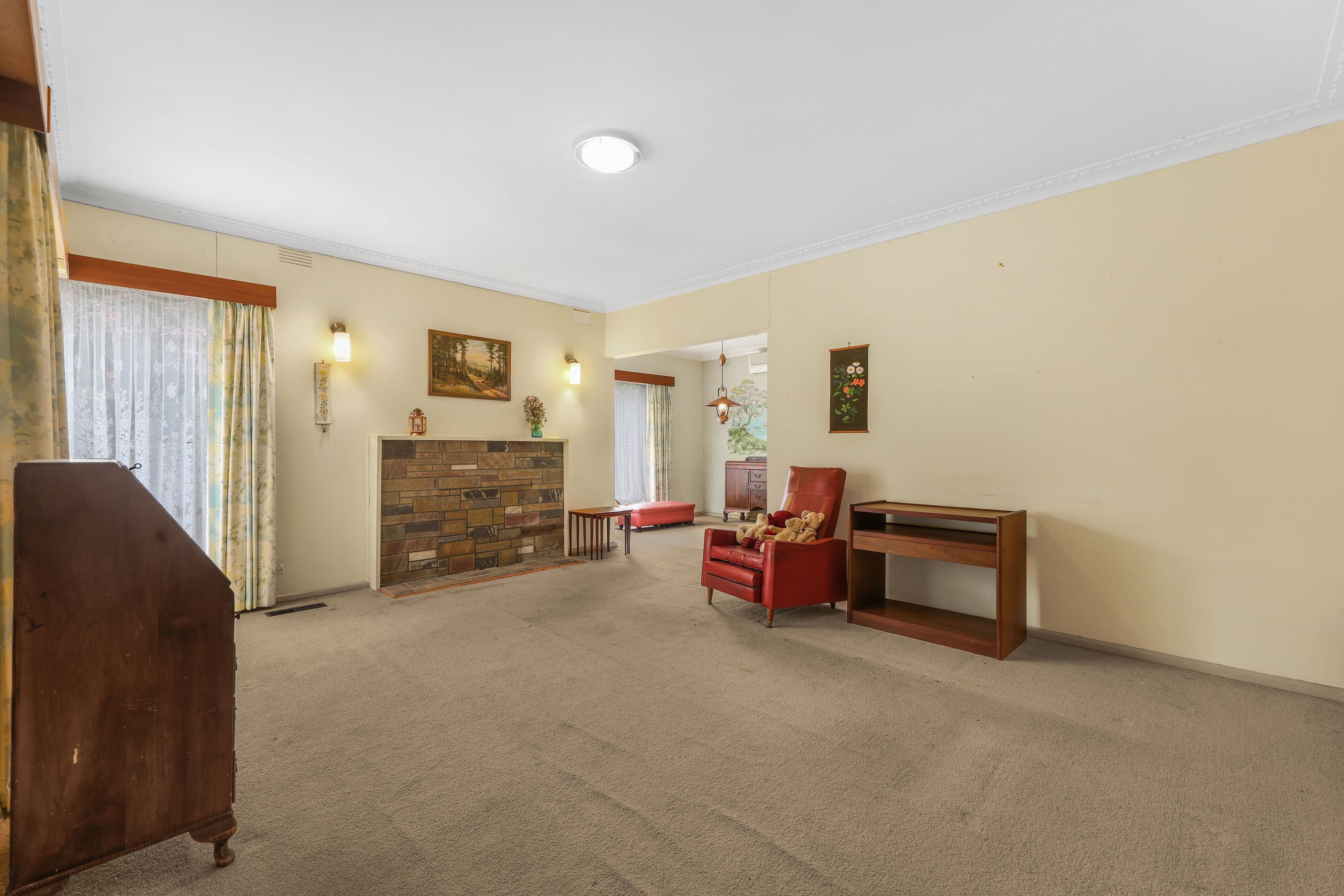 28 Juniper Road, Wantirna VIC 3152, Wantirna - Thumbnail 2