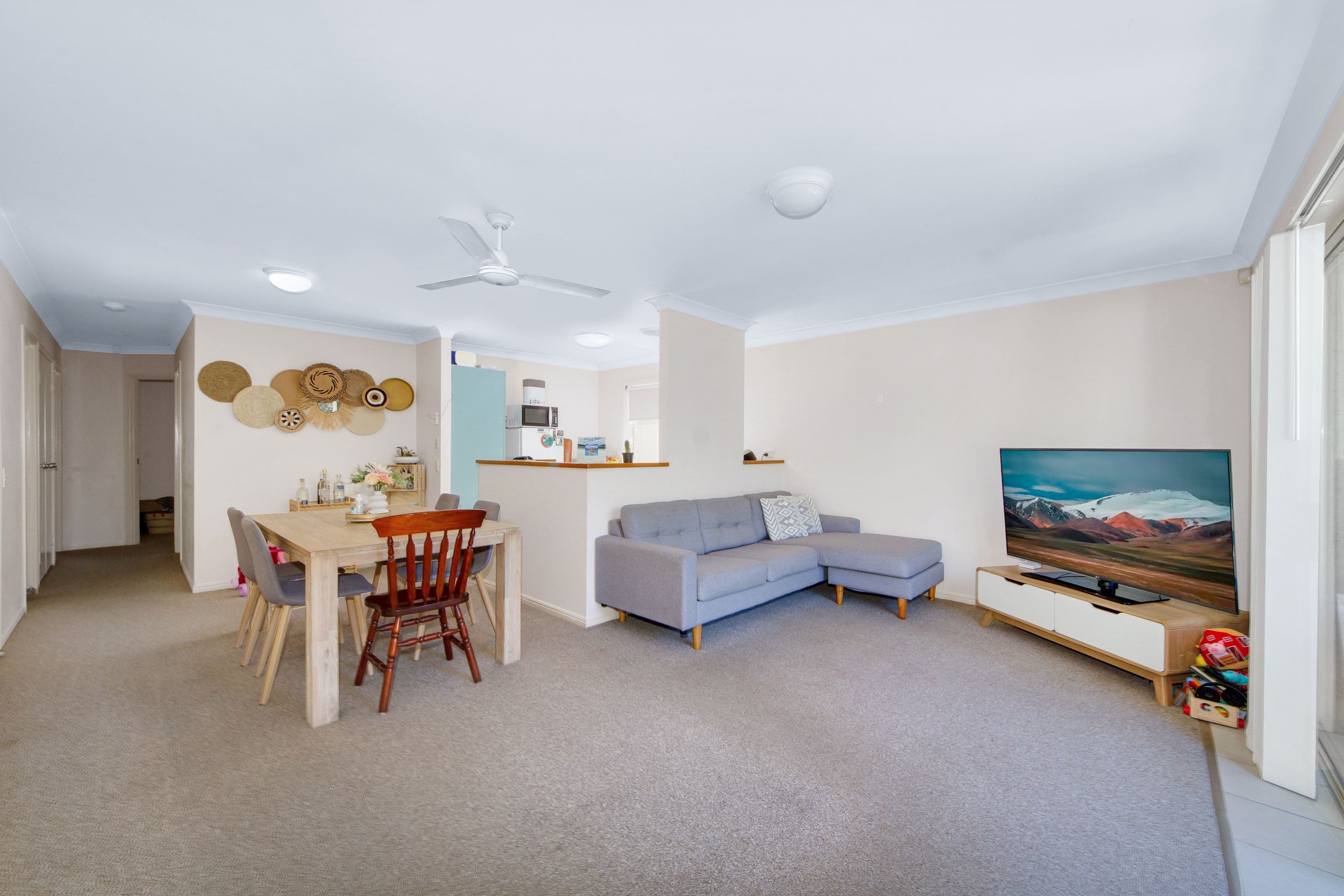 171 Coombabah Road, Runaway Bay QLD 4216, Runaway Bay - Thumbnail 4