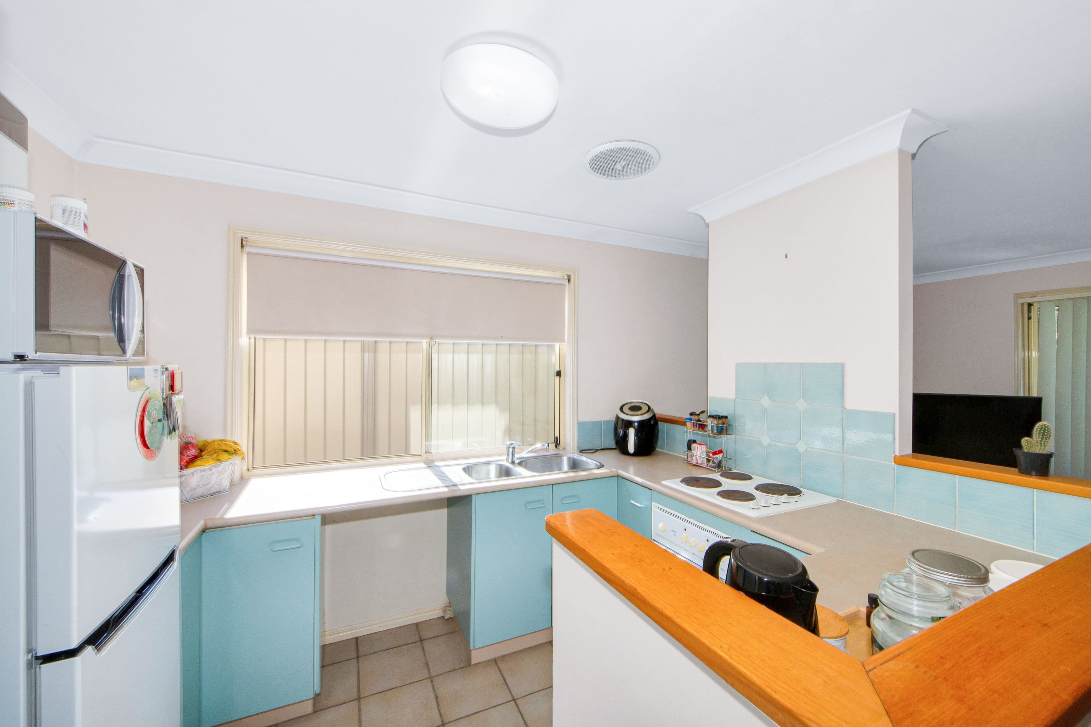 171 Coombabah Road, Runaway Bay QLD 4216, Runaway Bay - Thumbnail 7
