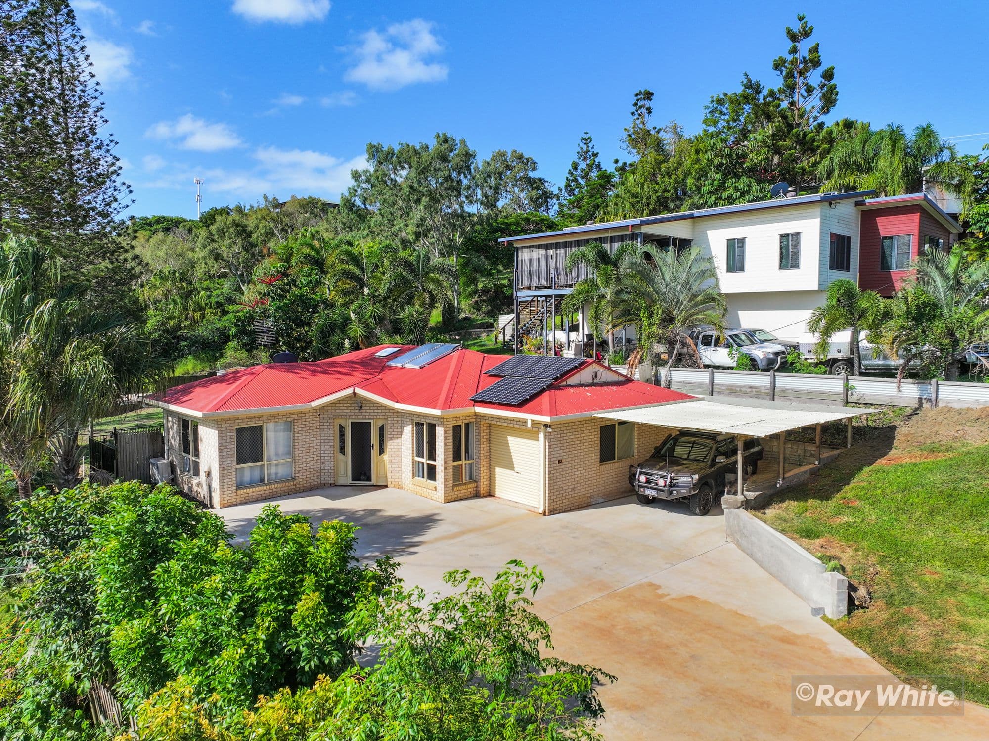 15 Vernon Street, Emu Park QLD 4710, Emu Park - Thumbnail 2