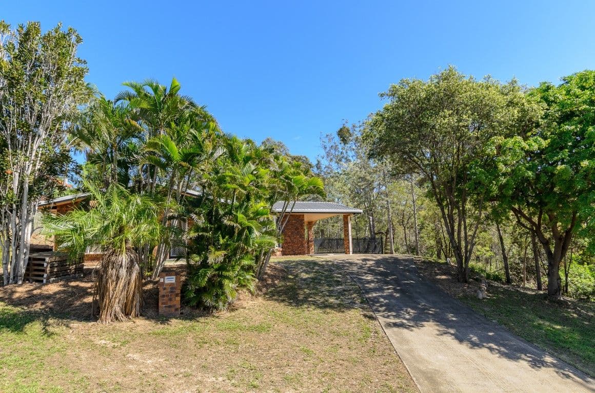 3 Banksia Street, Boyne Island QLD 4680, Boyne Island - Thumbnail 2