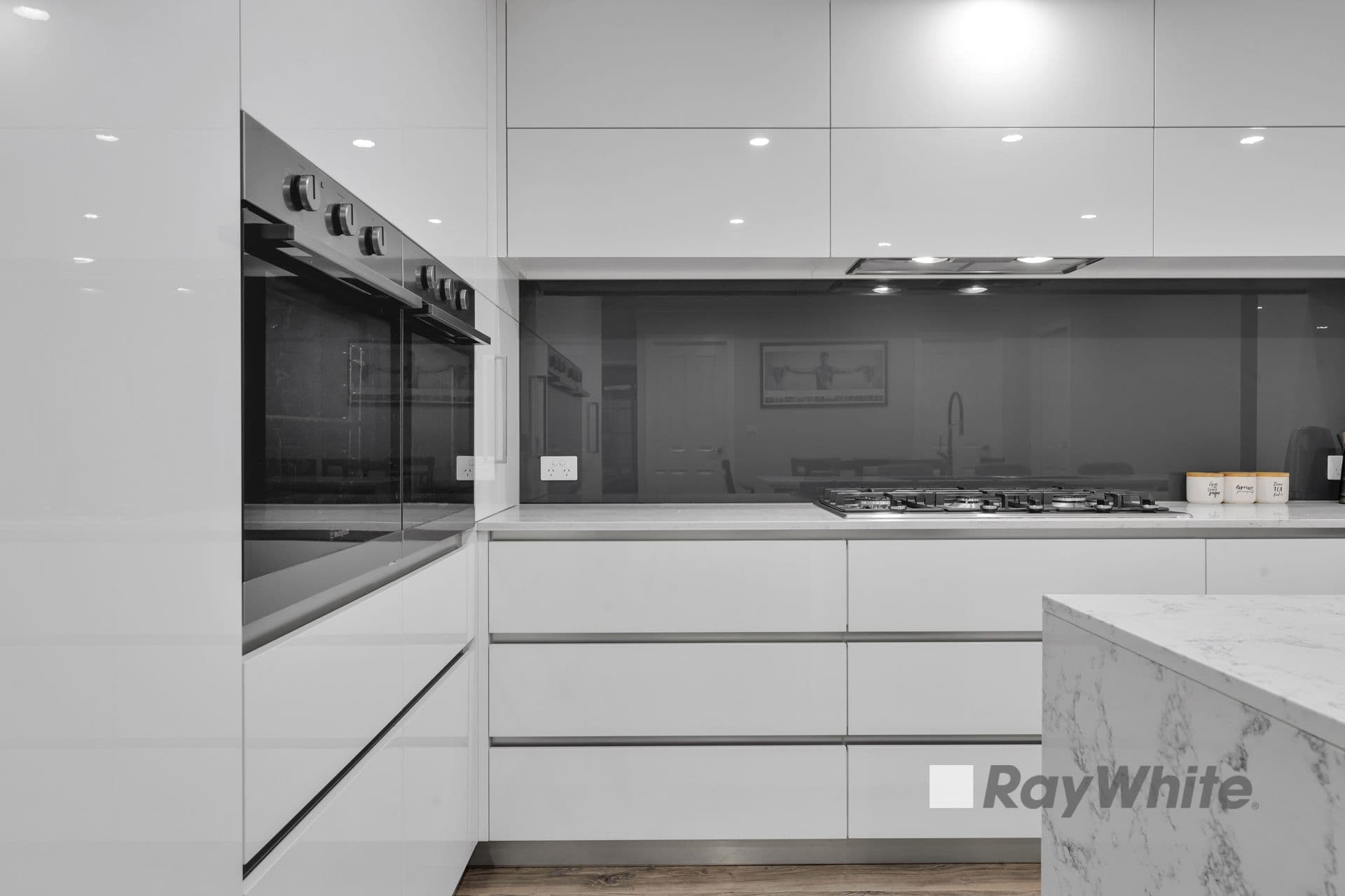 9 Woodlands Crescent, Narre Warren VIC 3805, Narre Warren - Thumbnail 5