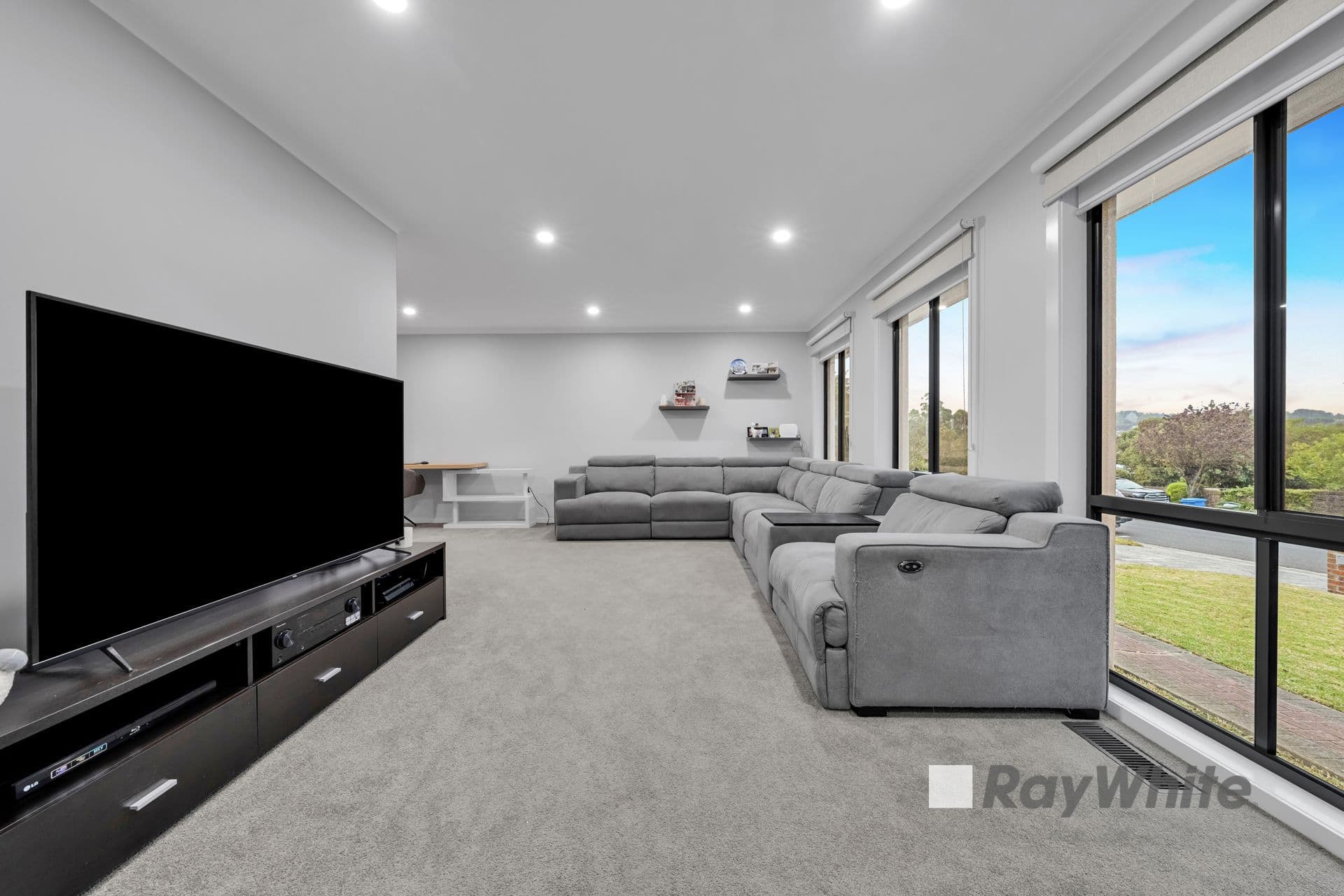 9 Woodlands Crescent, Narre Warren VIC 3805, Narre Warren - Thumbnail 7